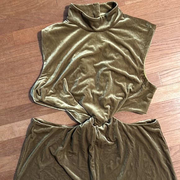 NWT ASOS “velvet” cutout jumpsuit - Picture 7 of 9